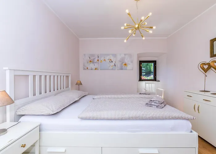 Apartments Lina